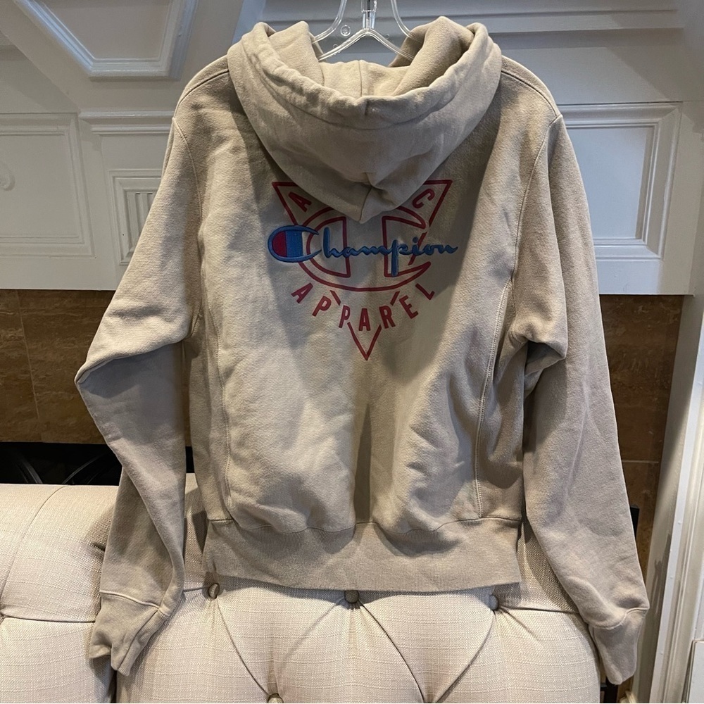 AV: Champion Men's Beige Embroidered Logo Sweatshirts & Hoodies Sz S
